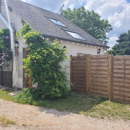"Gite Les Glycines" Linge Inclus Proche Centre-Ville Blois Exterior foto